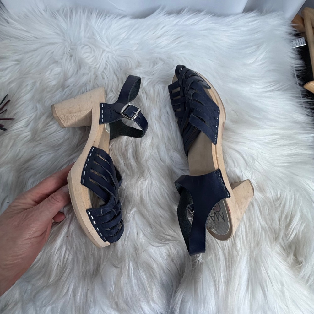 Maguba Rio Navy Blue Leather Woven Clog Sandals Wood Block Heel Size 38 - Picture 4 of 7